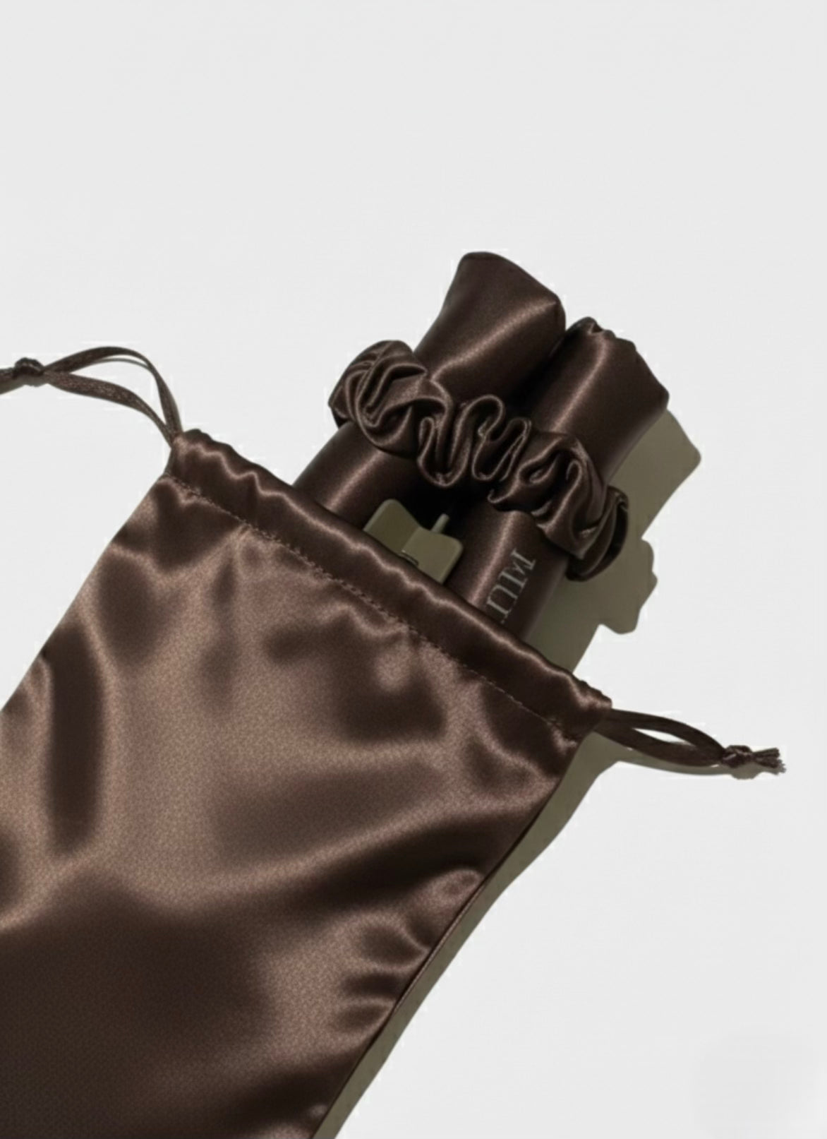 بكرة شعر حرير توت فاخرة - Grade 6A | Silk Hair Roller