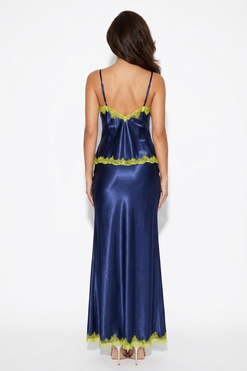 Nuit Mulberry Silk & French Lace Set