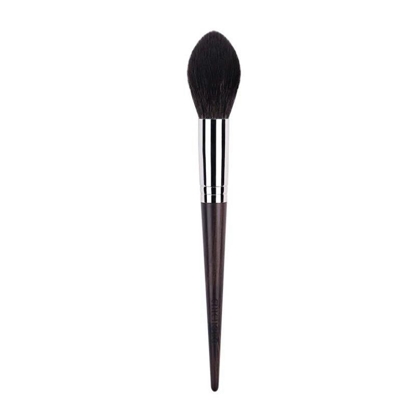 Makeup brush